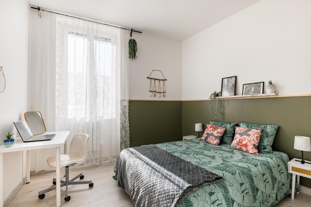 Superbe Appartement Cosy Avec Terrasse Сент-Етьєн Екстер'єр фото